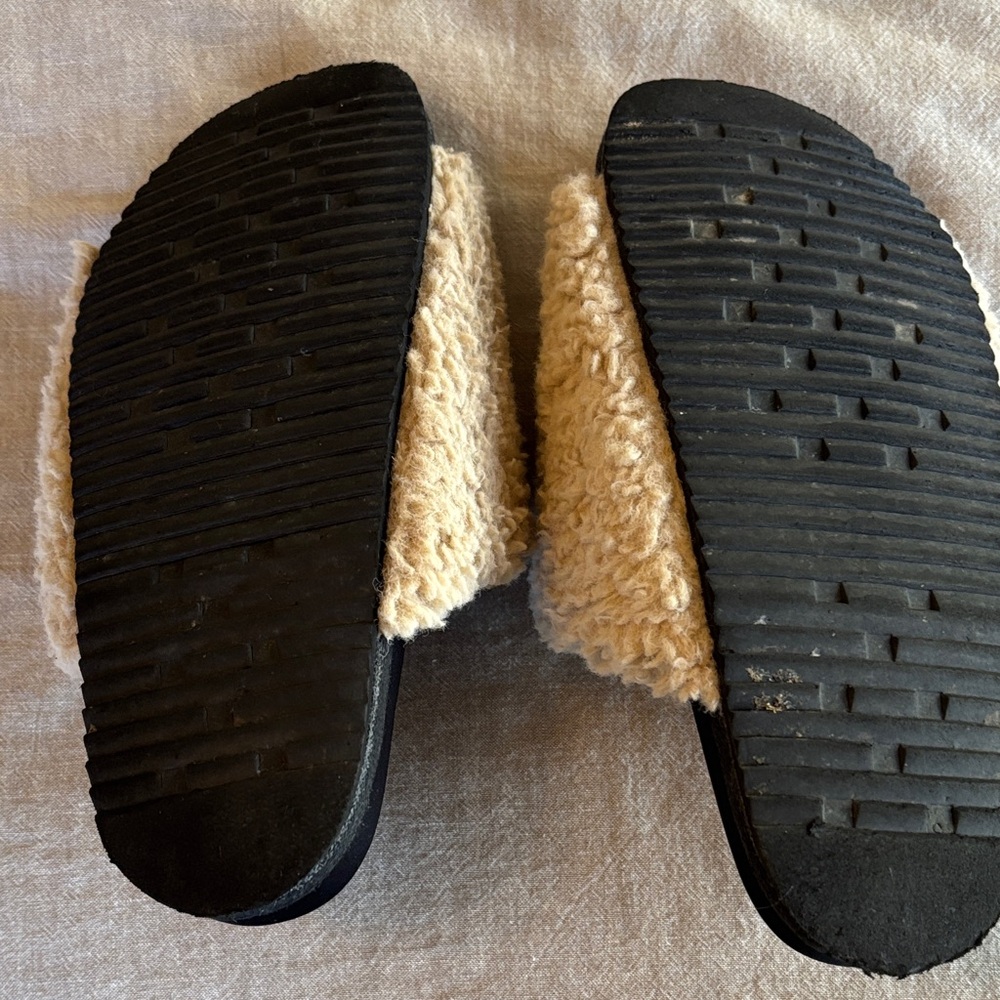 ROAM Sandals - Picture 5 of 6
